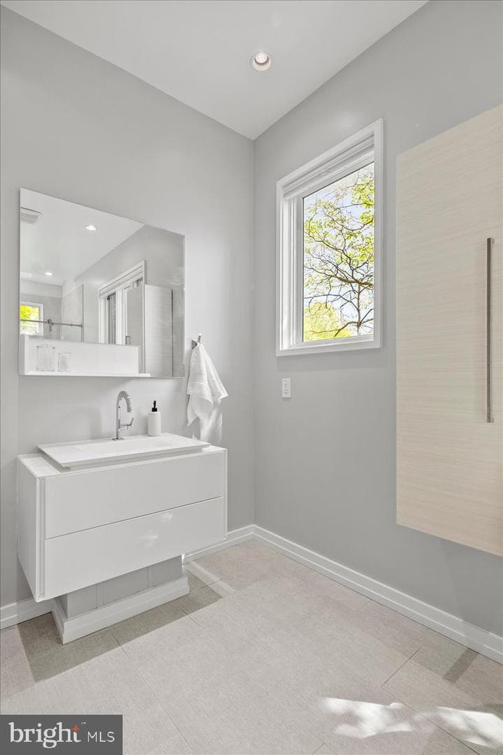 4324 Rosedale Avenue photo 34