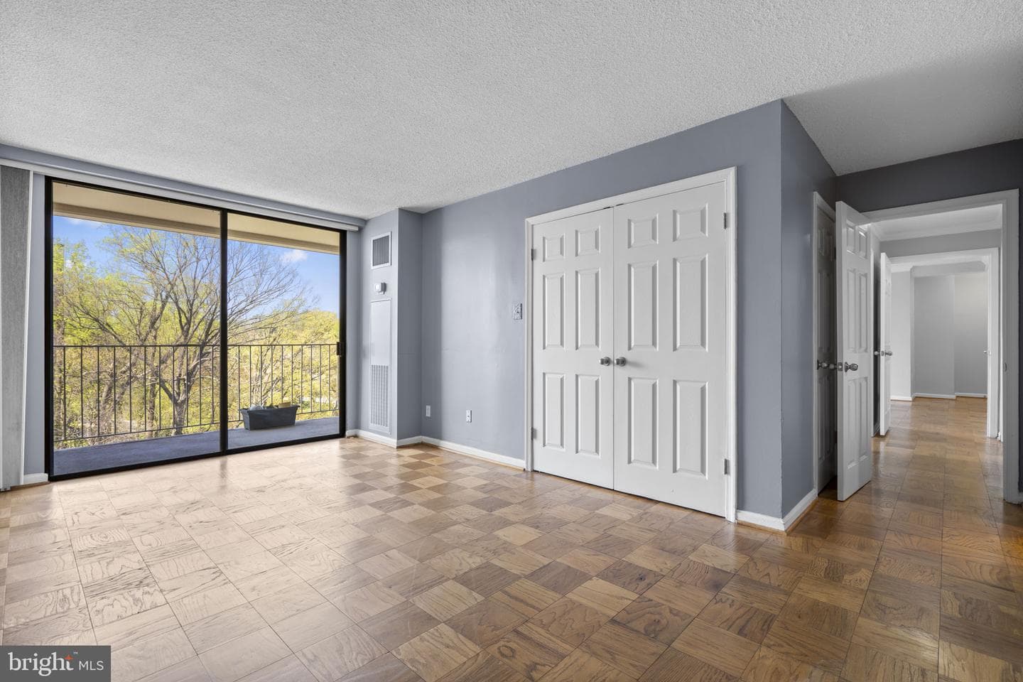 2100 Washington Avenue #9d photo 5