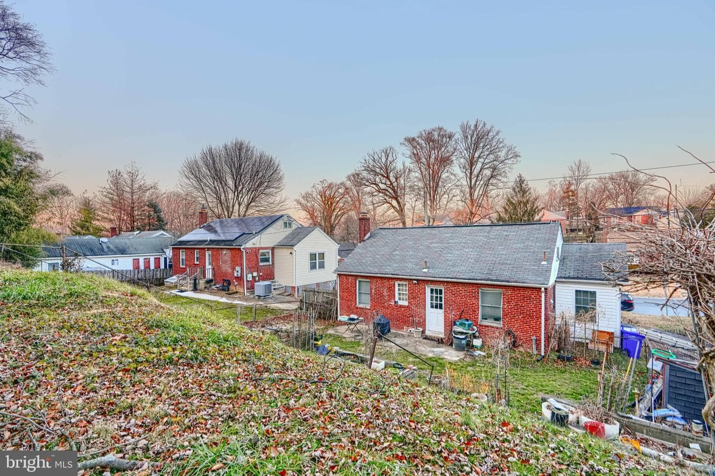 2704 Fenimore Road photo 4
