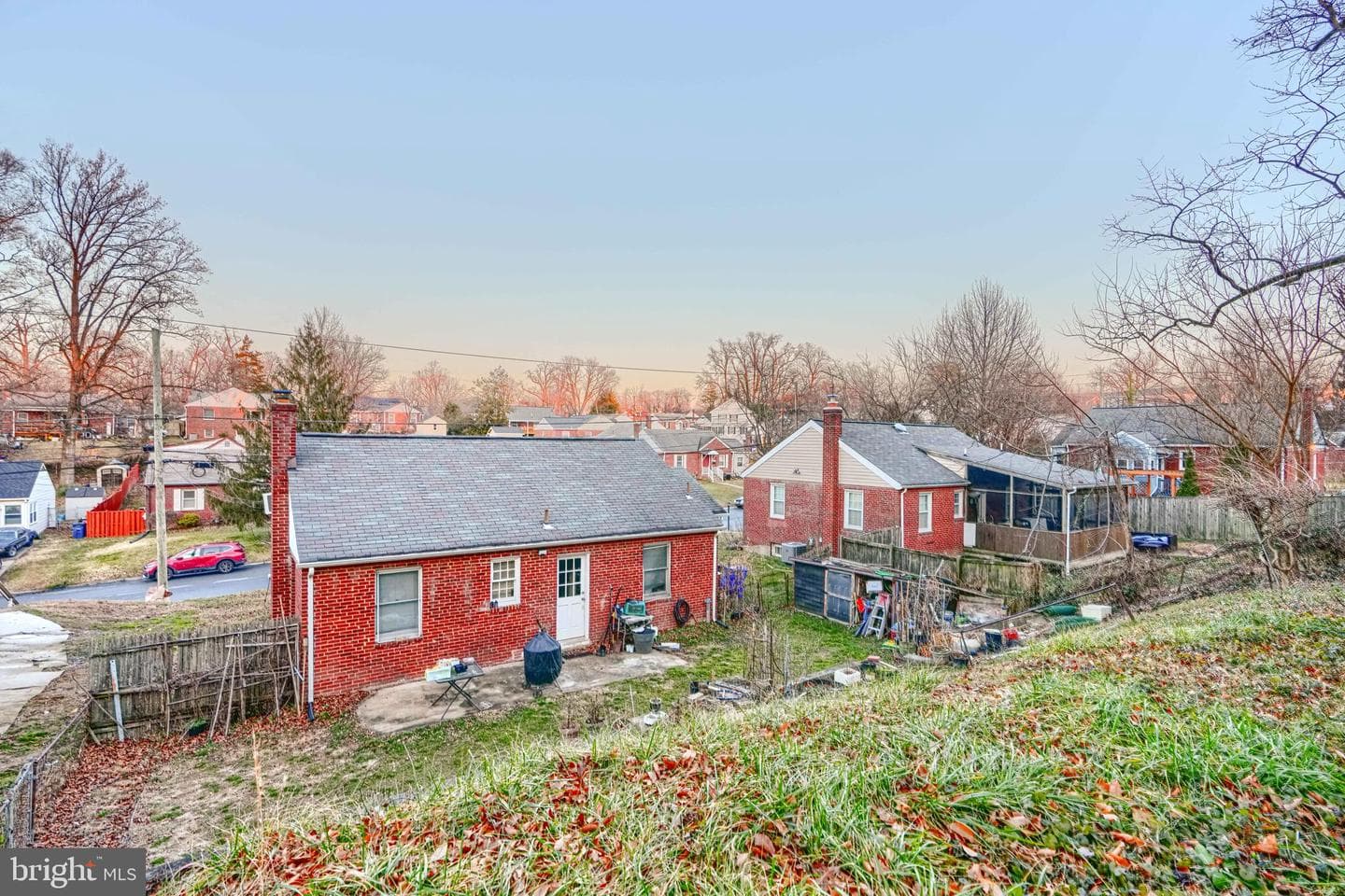 2704 Fenimore Road photo 5
