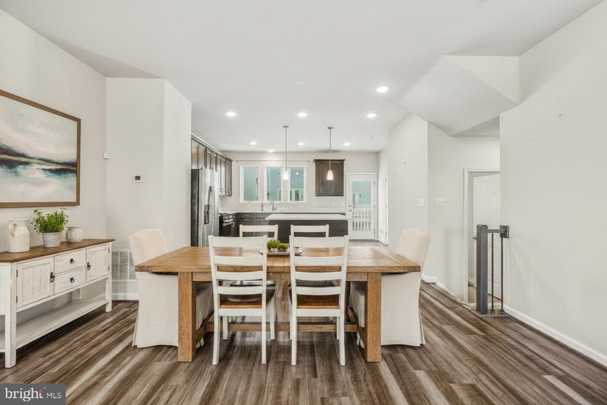 3230 Provider Way photo 14