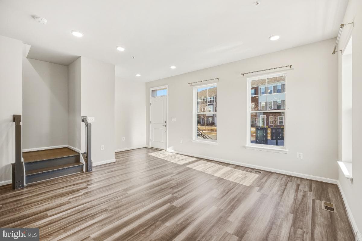 3230 Provider Way photo 8