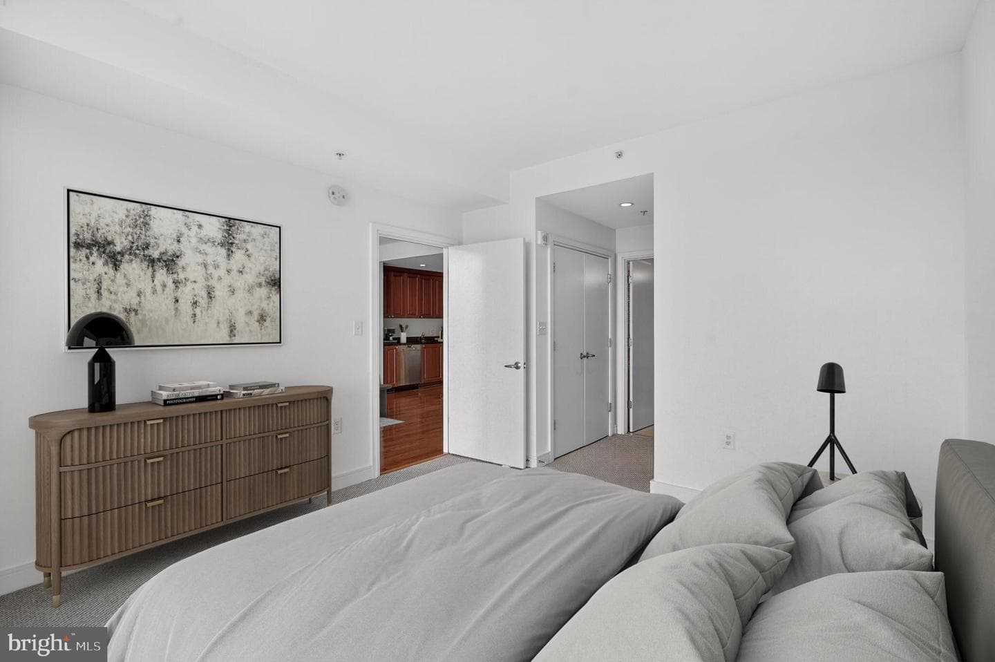 6820 Wisconsin Avenue #5004 photo 10