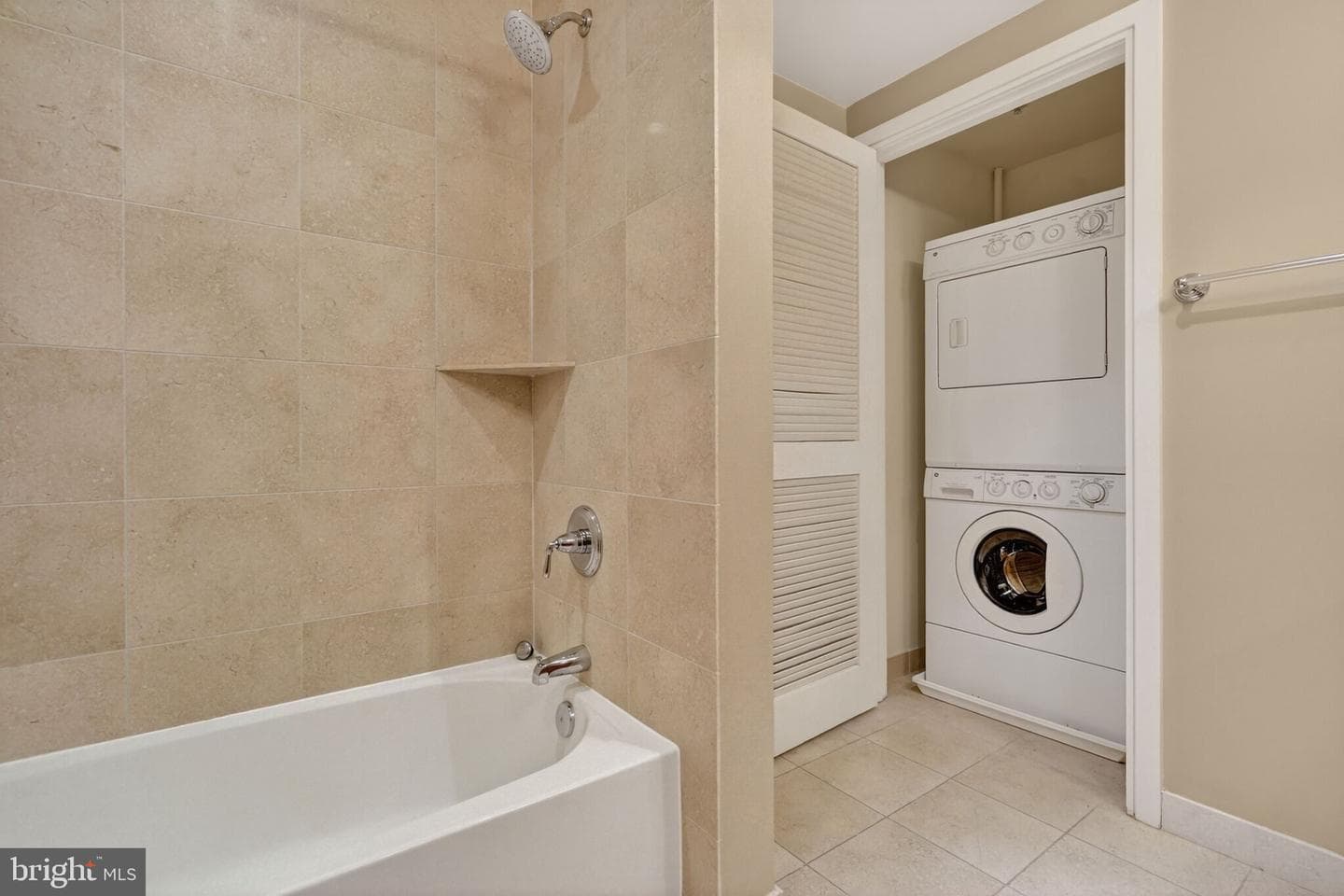 6820 Wisconsin Avenue #5004 photo 12