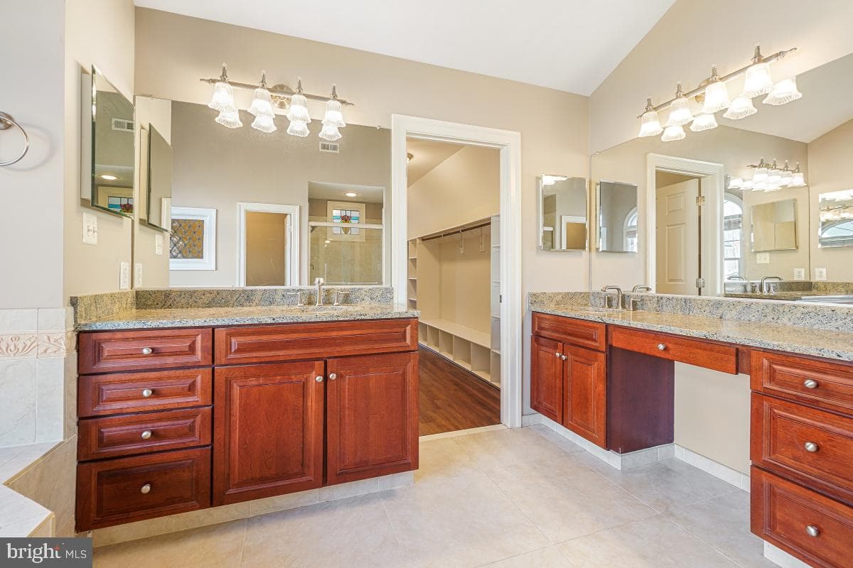 17512 Carlson Farm Court photo 36