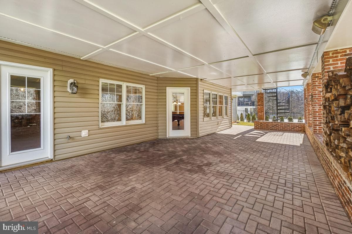 17512 Carlson Farm Court photo 59
