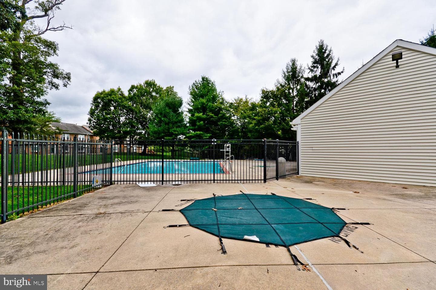 14107 Yorkshire Woods Drive photo 32