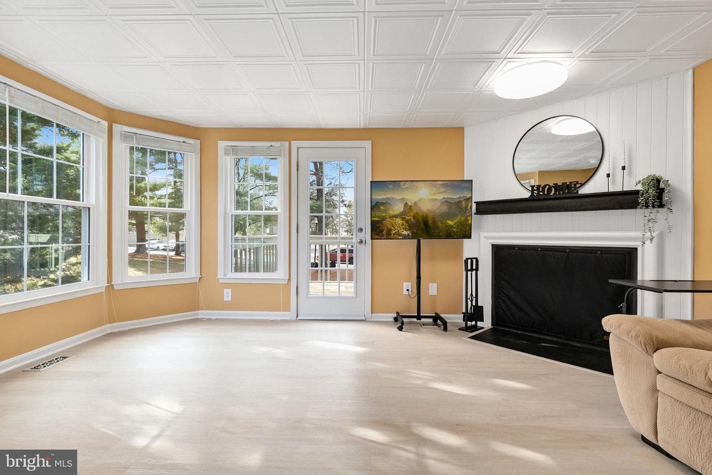 8736 Ravenglass Way photo 5
