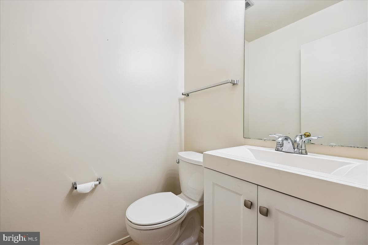 20713 Bountyfield Court photo 36