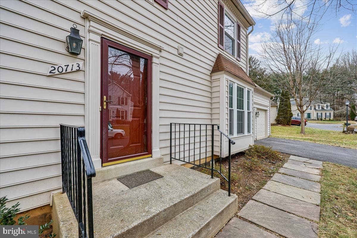 20713 Bountyfield Court photo 4