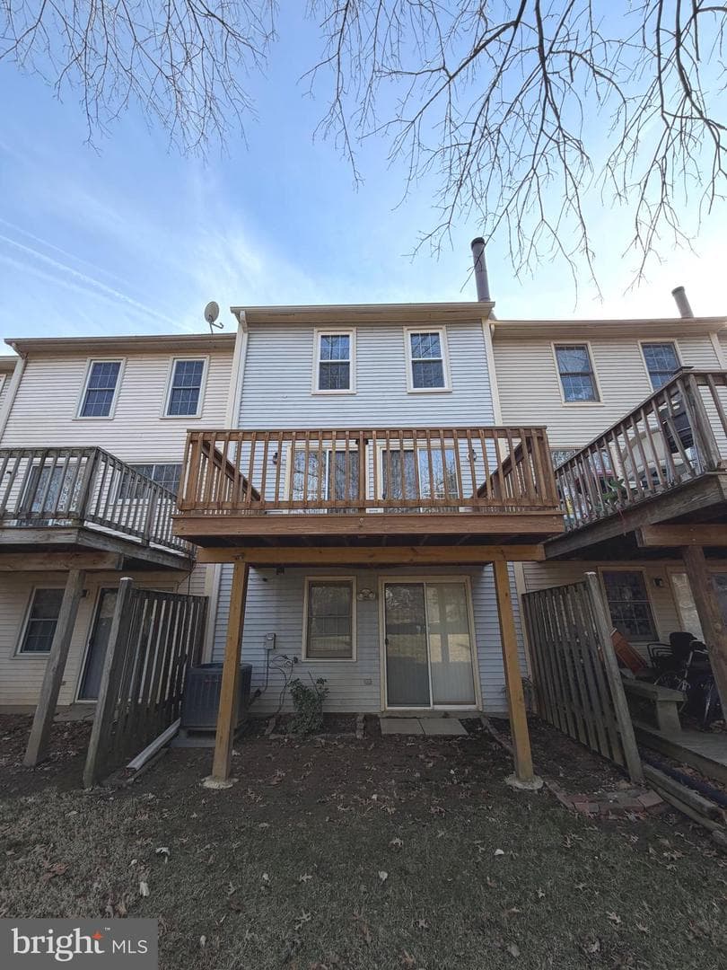 3824 Swan House Court photo 18