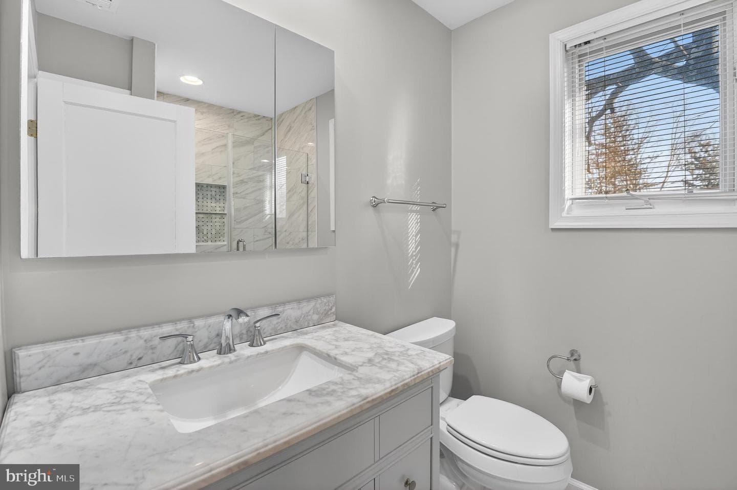 5410 Bradley Boulevard photo 23