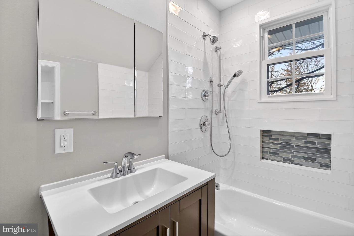 5410 Bradley Boulevard photo 33
