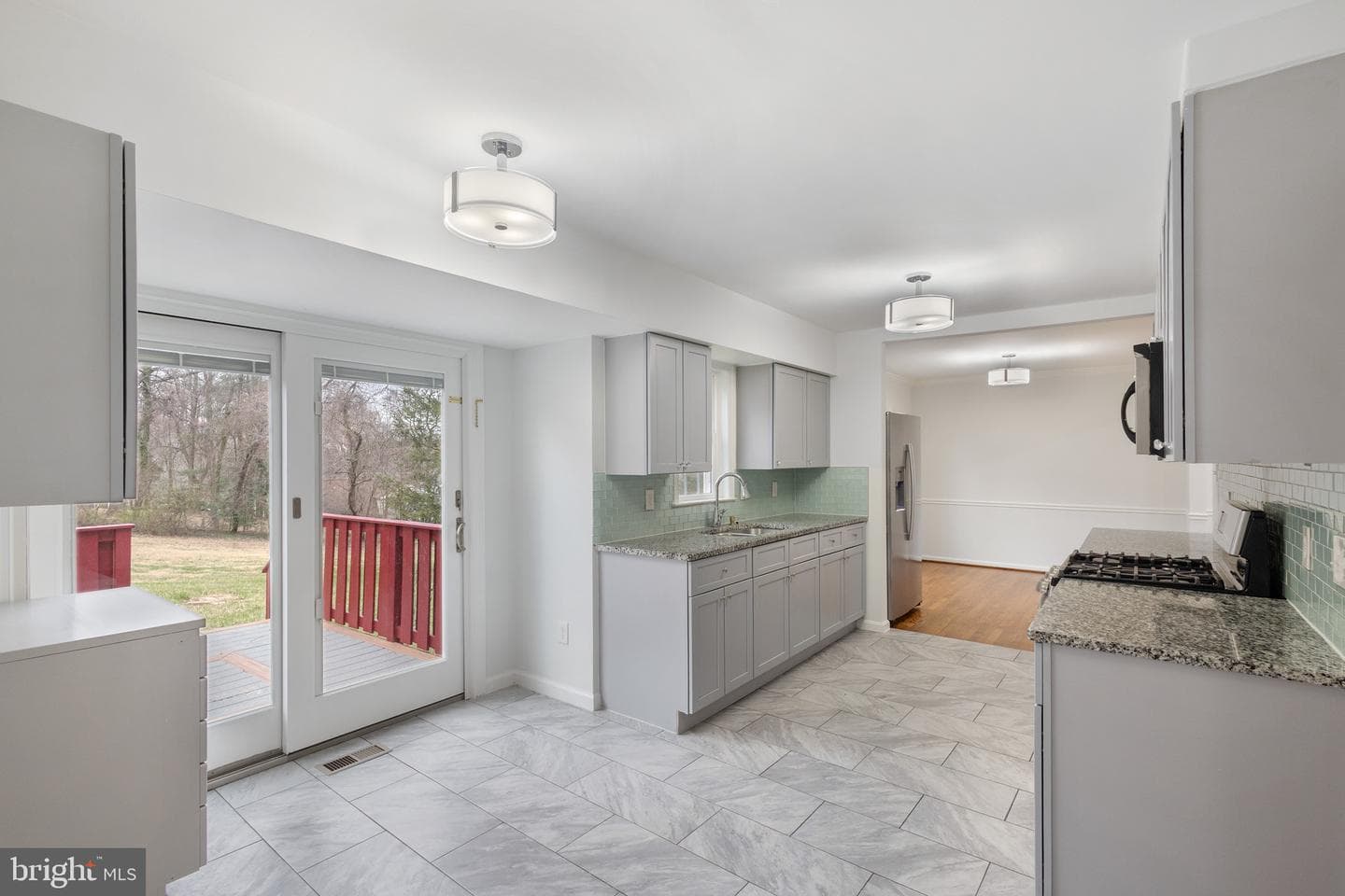 13214 Serpentine Way photo 12