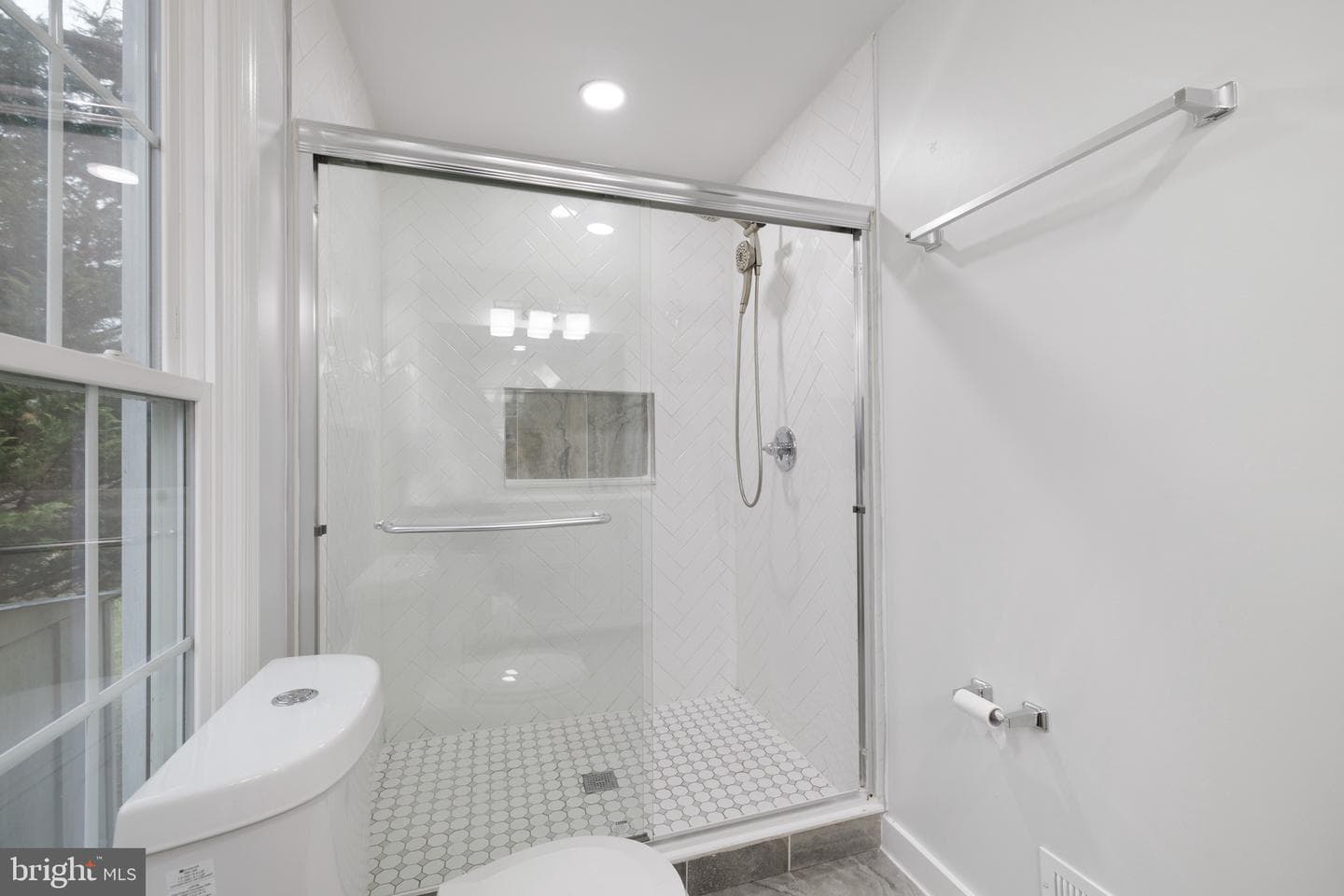 13214 Serpentine Way photo 19