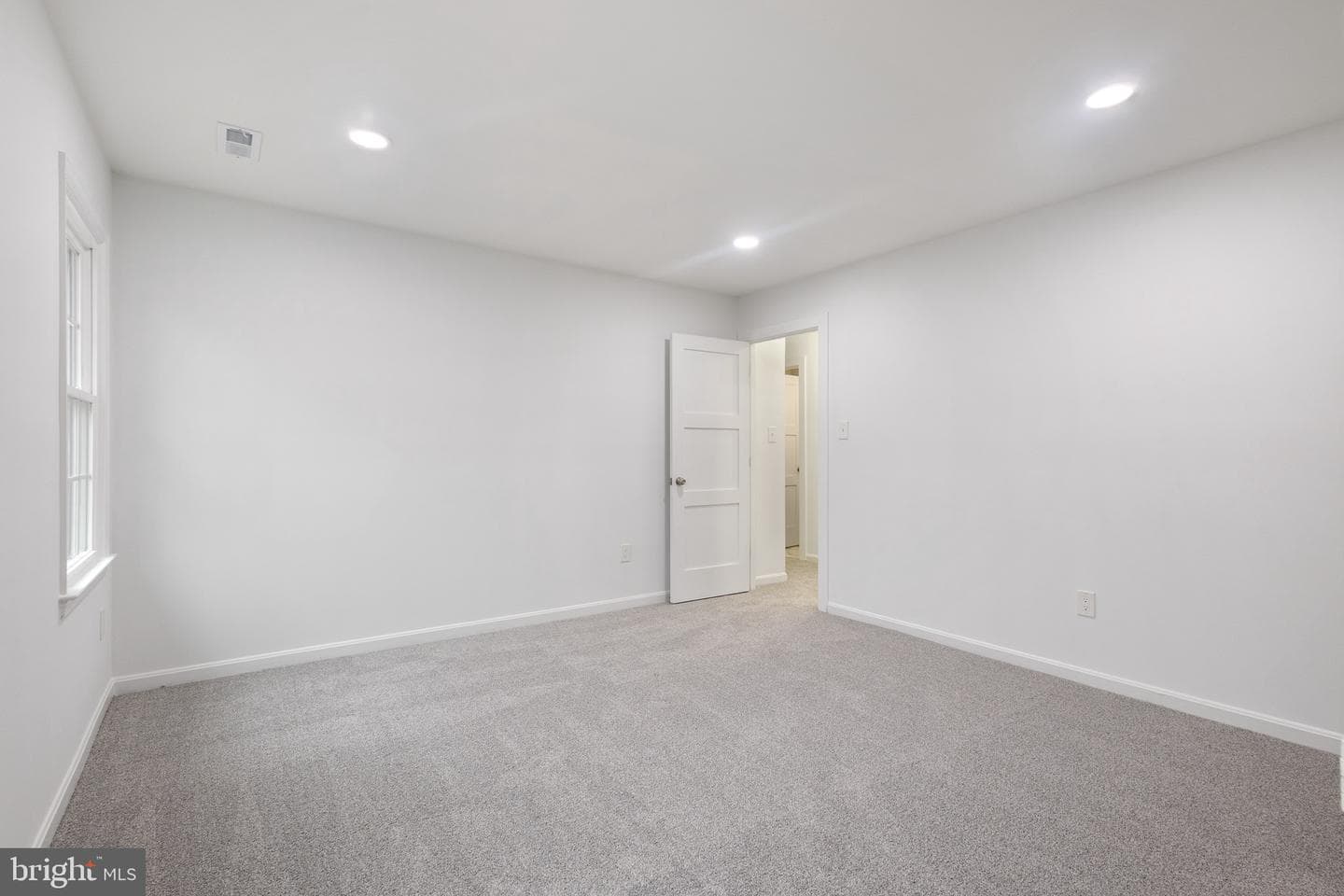 13214 Serpentine Way photo 32