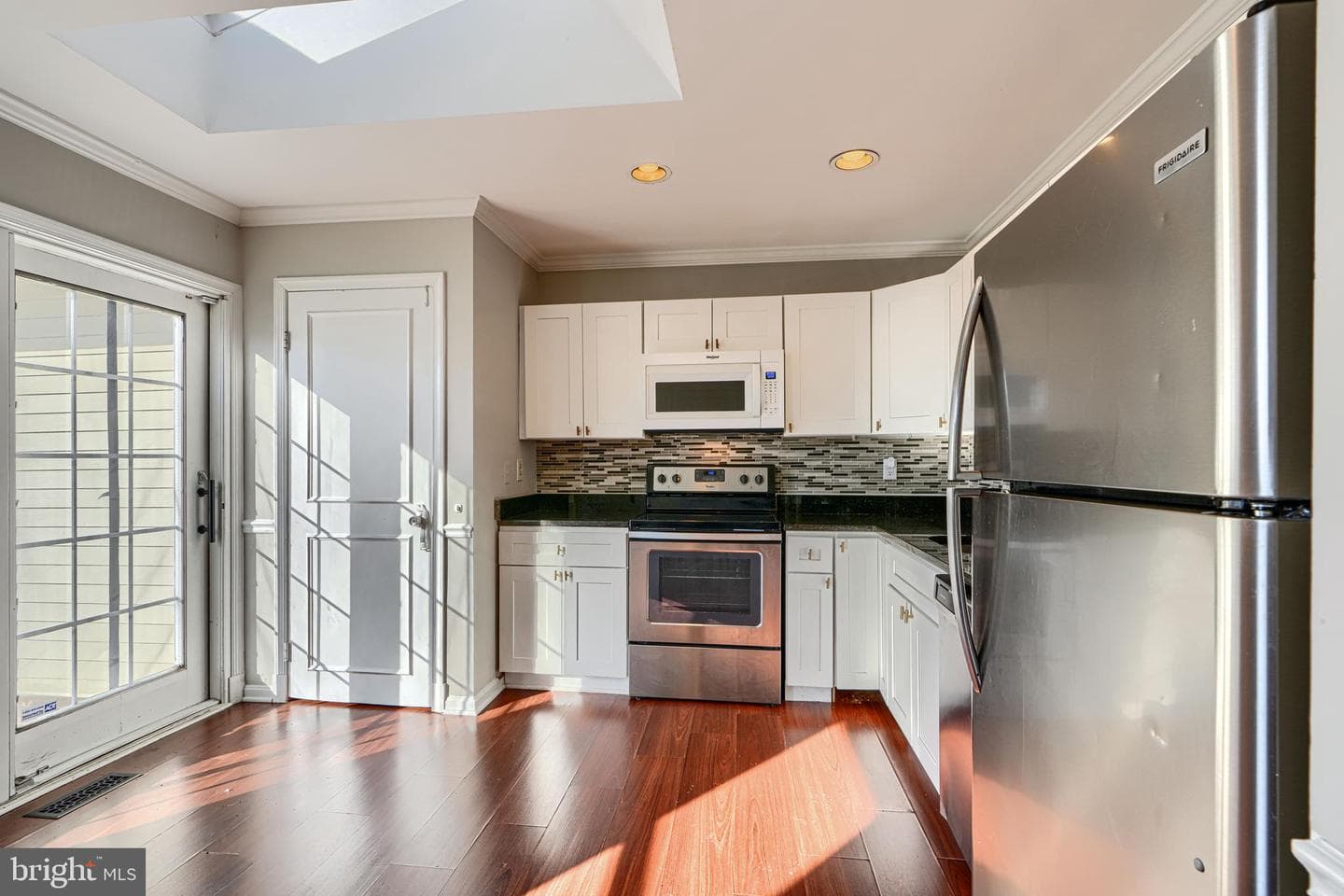 10100 Lewis Drive photo 4