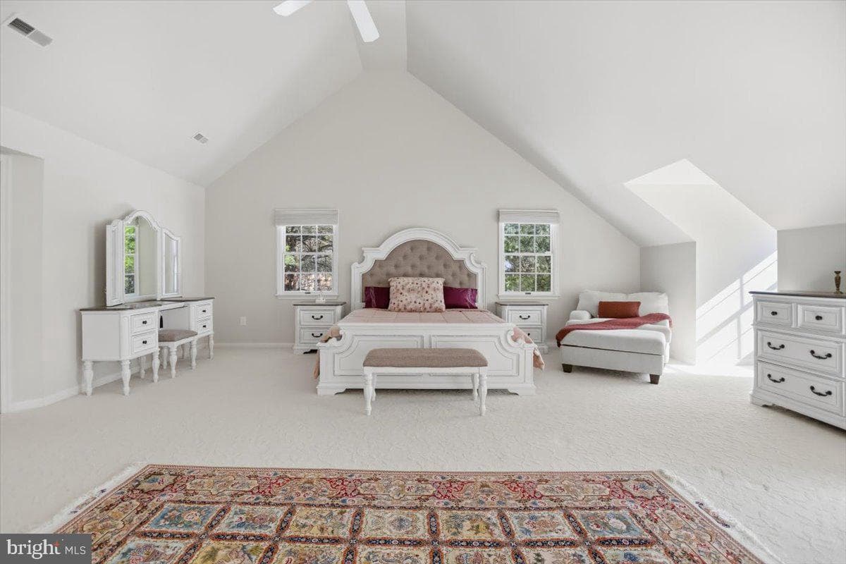 11221 Welland Street photo 30