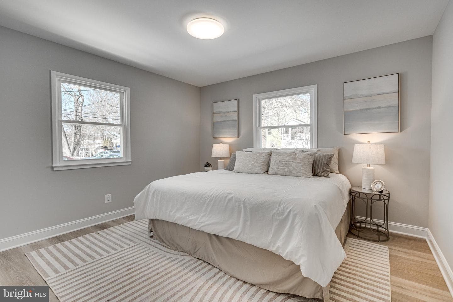 327 Howard Avenue photo 12