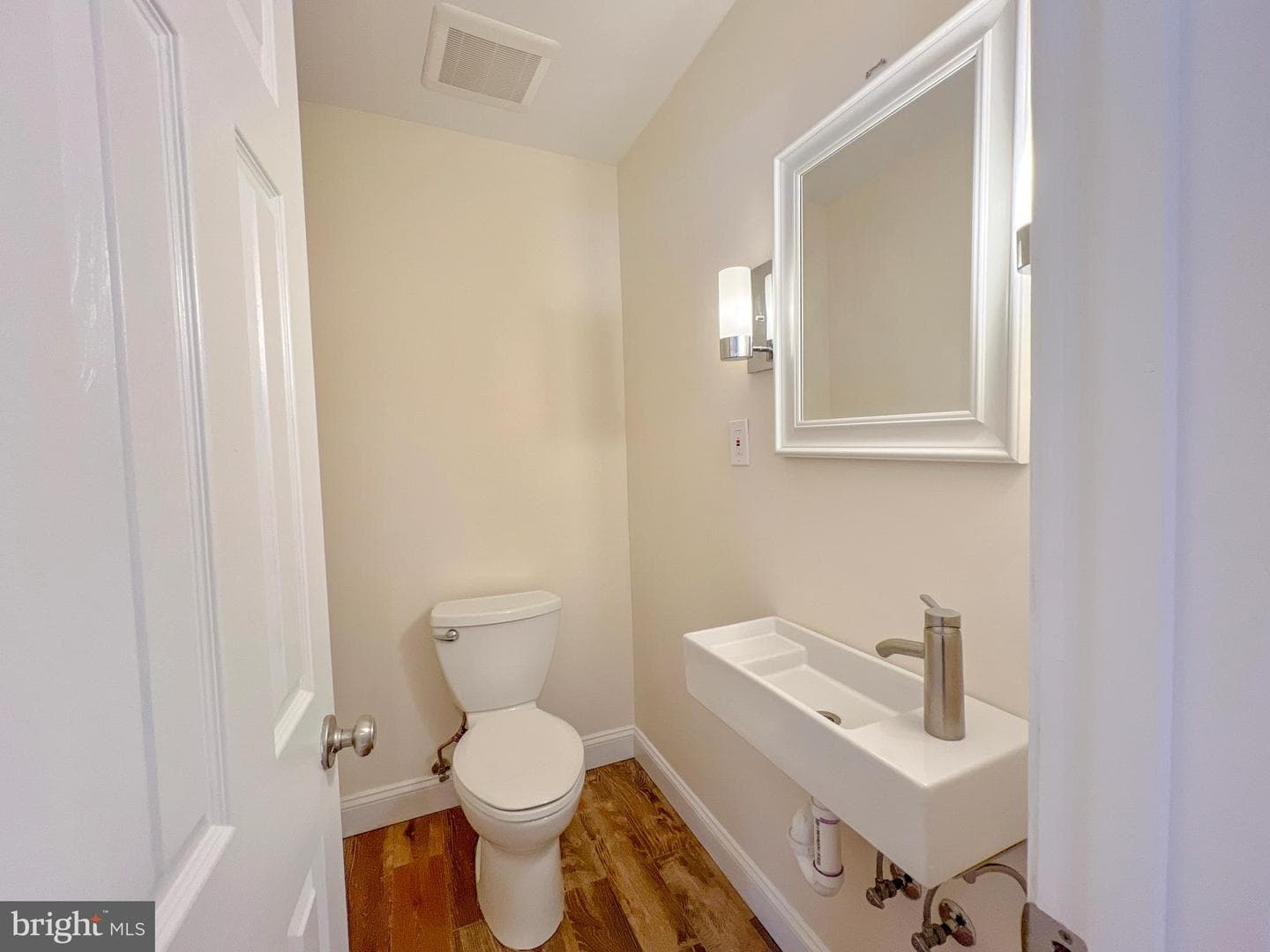 1306 Leister Drive photo 18