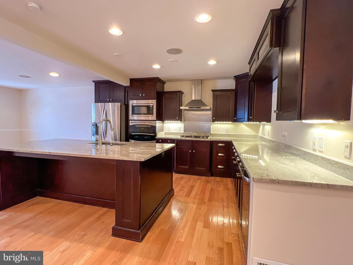 1306 Leister Drive photo 8