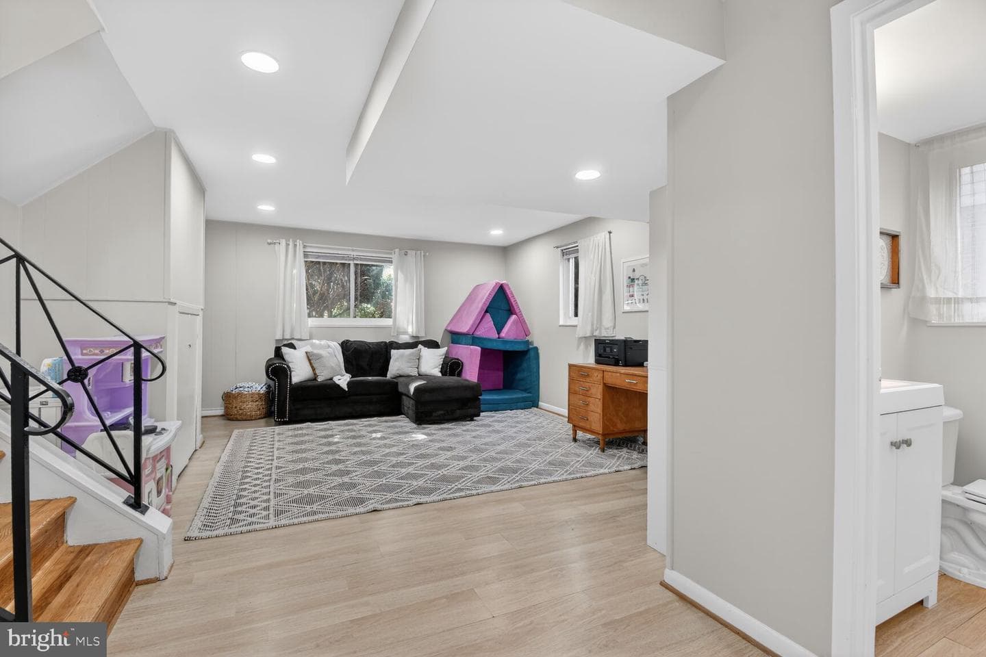 9914 Grayson Avenue photo 20