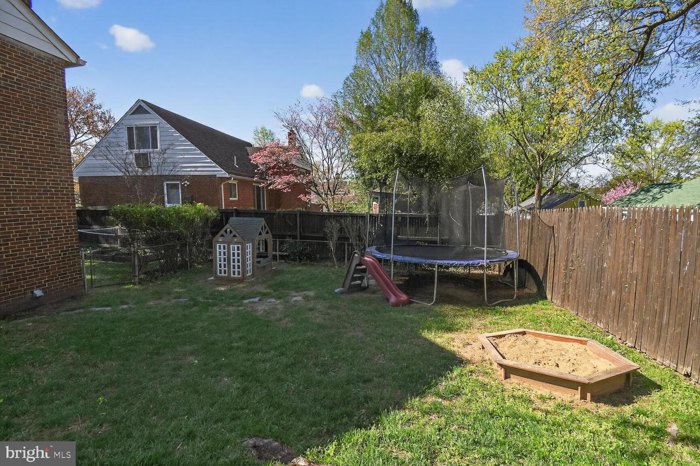 9914 Grayson Avenue photo 27