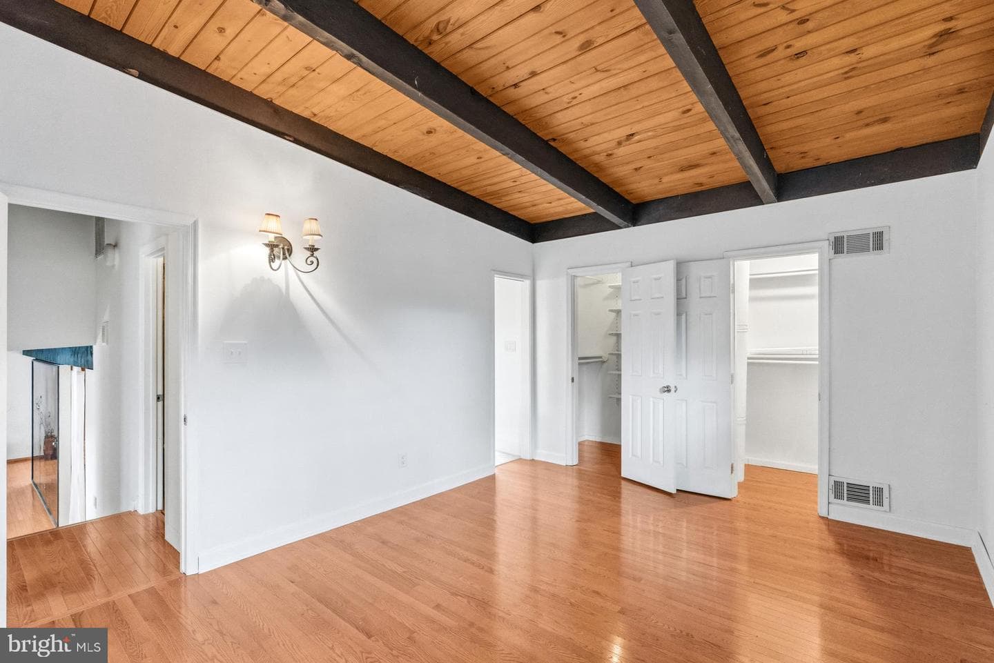 900 Azalea Drive photo 17