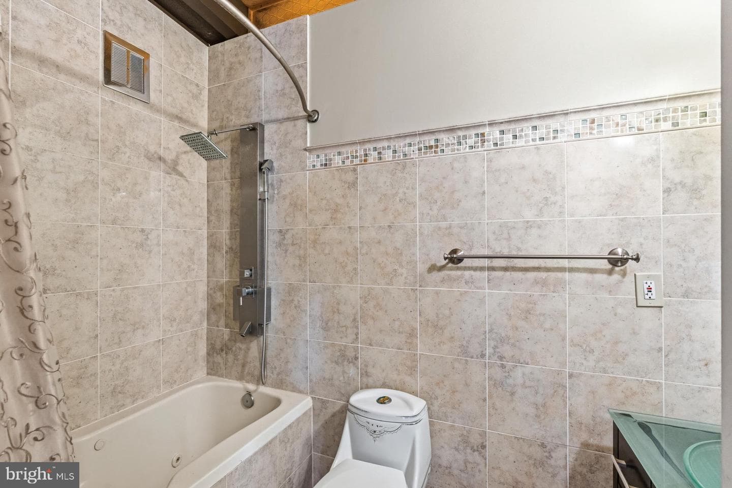 900 Azalea Drive photo 23