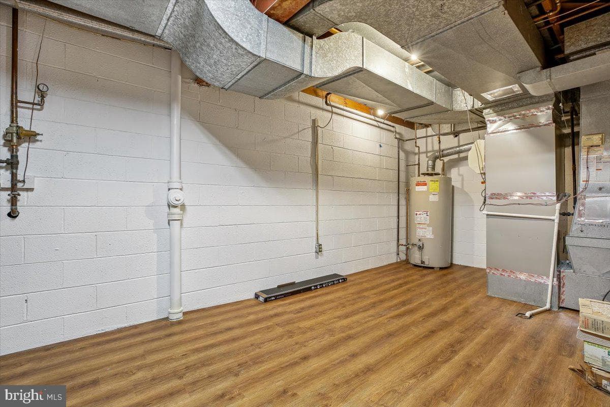 7117 Darby Road photo 49