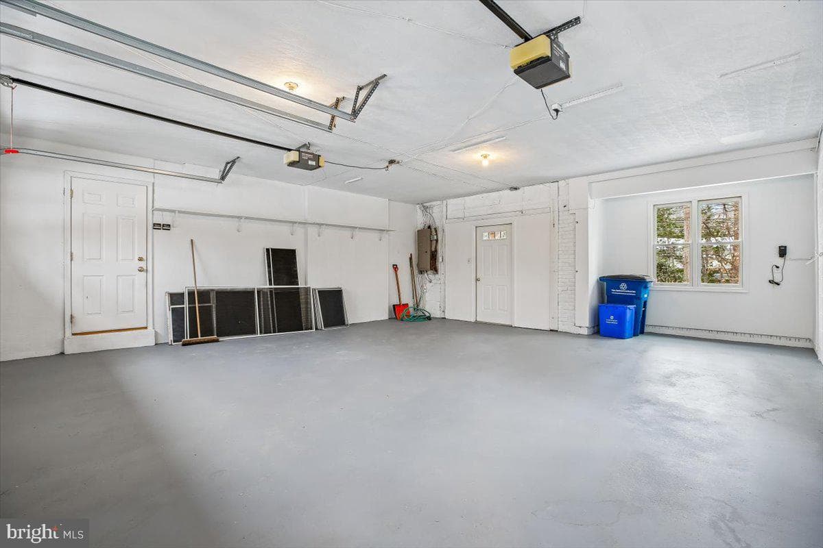 7117 Darby Road photo 51