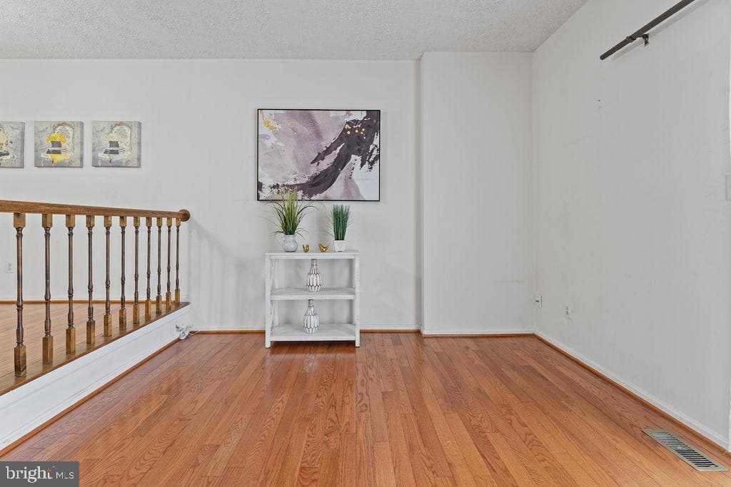 1211 Knoll Mist Lane photo 11