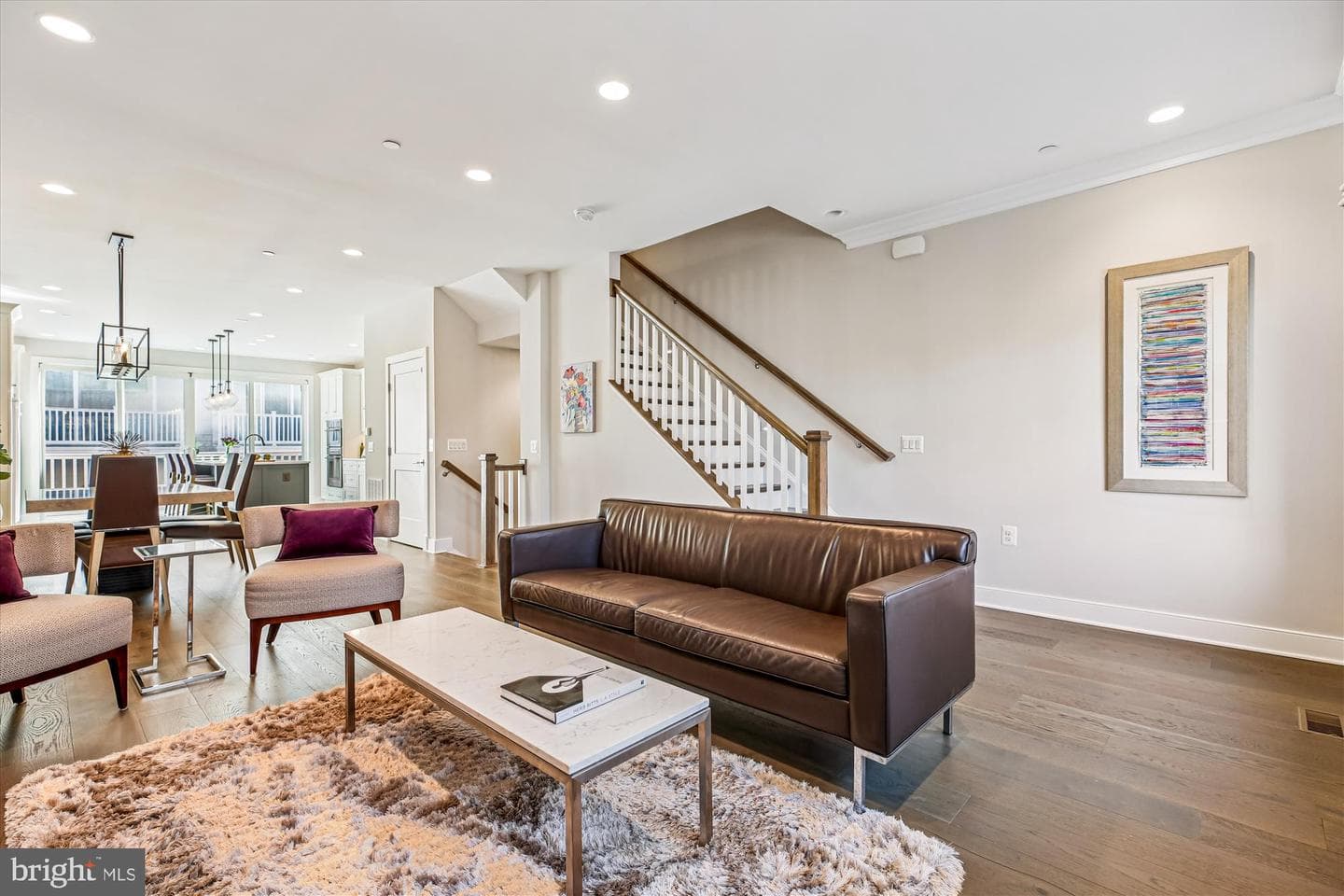 10340 Grosvenor Place photo 5