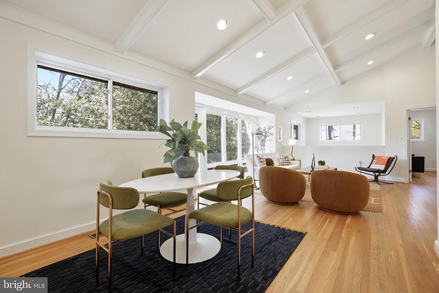 9914 Fernwood Road photo 11
