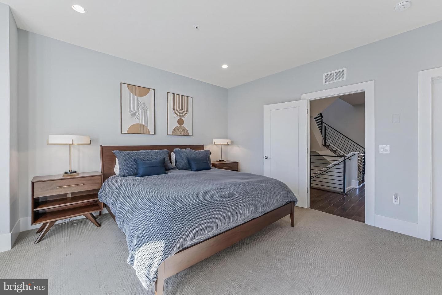 5348 Merriam Street photo 24