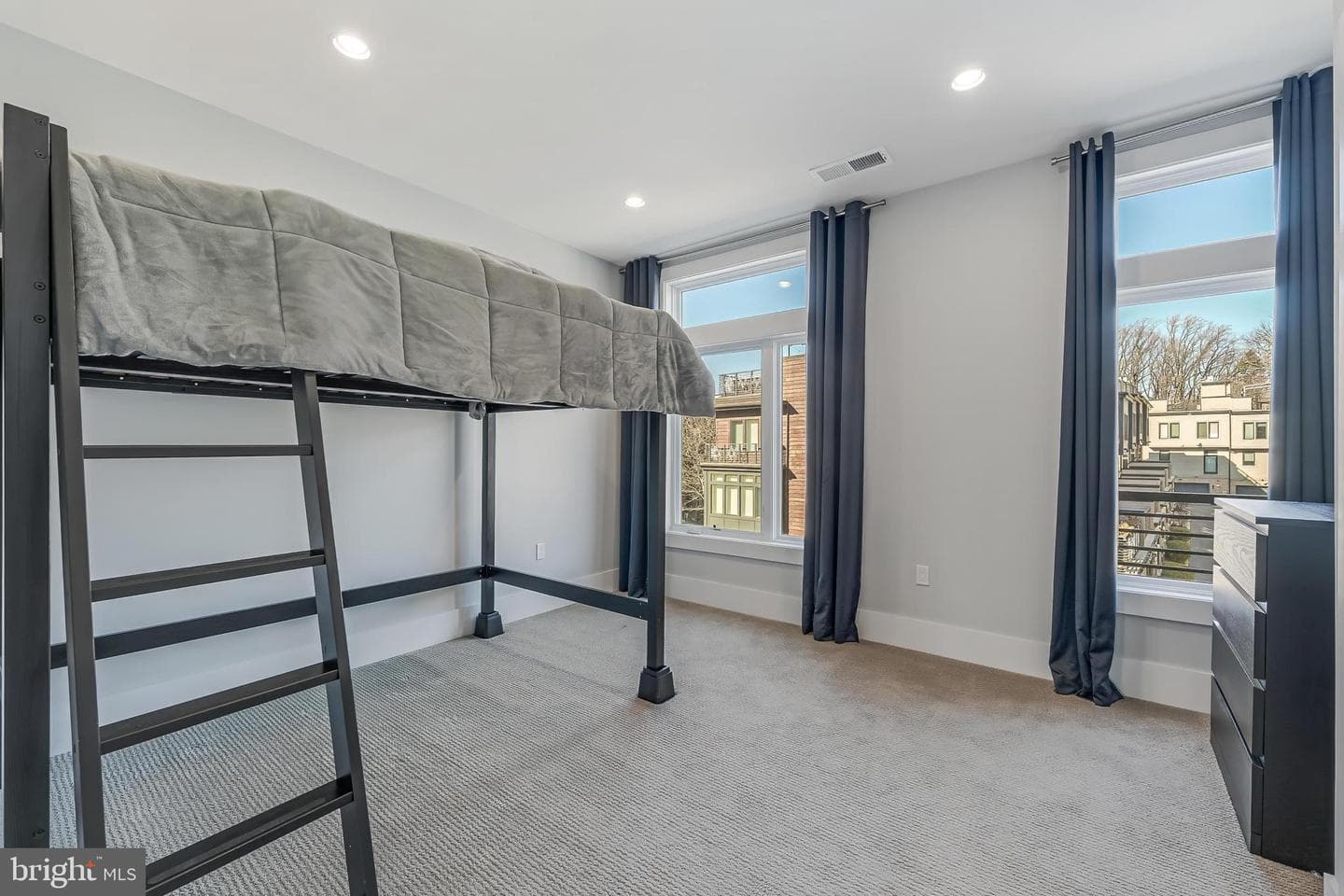 5348 Merriam Street photo 28