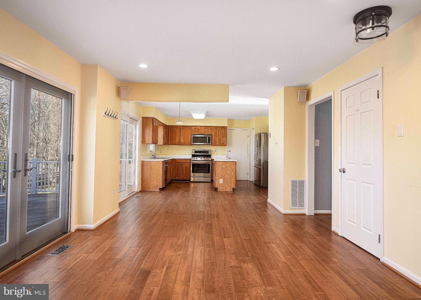 644 Symphony Woods Drive photo 19