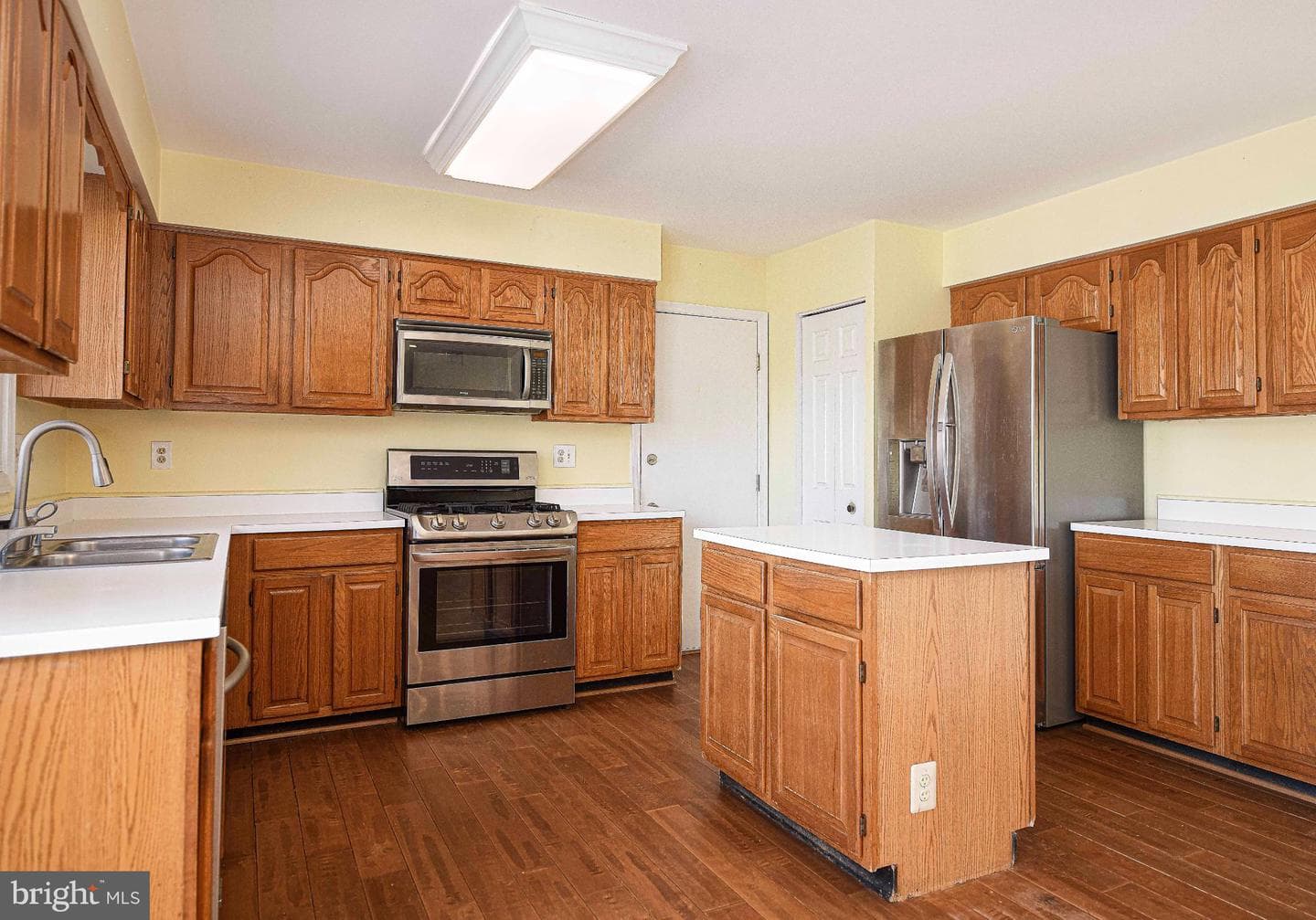 644 Symphony Woods Drive photo 22