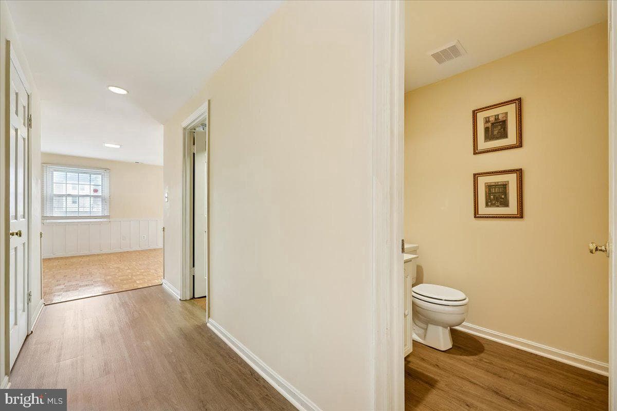 9742 Duffer Way photo 34
