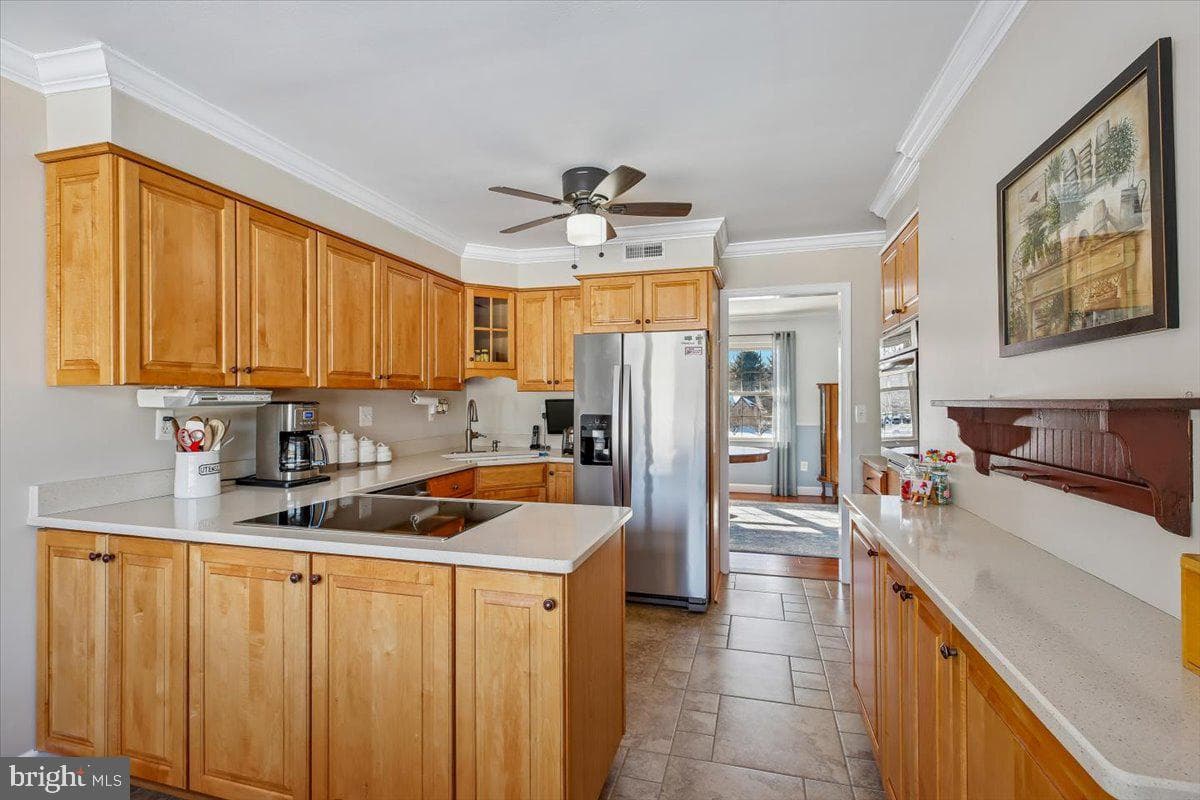 6205 Beechdale Court photo 11