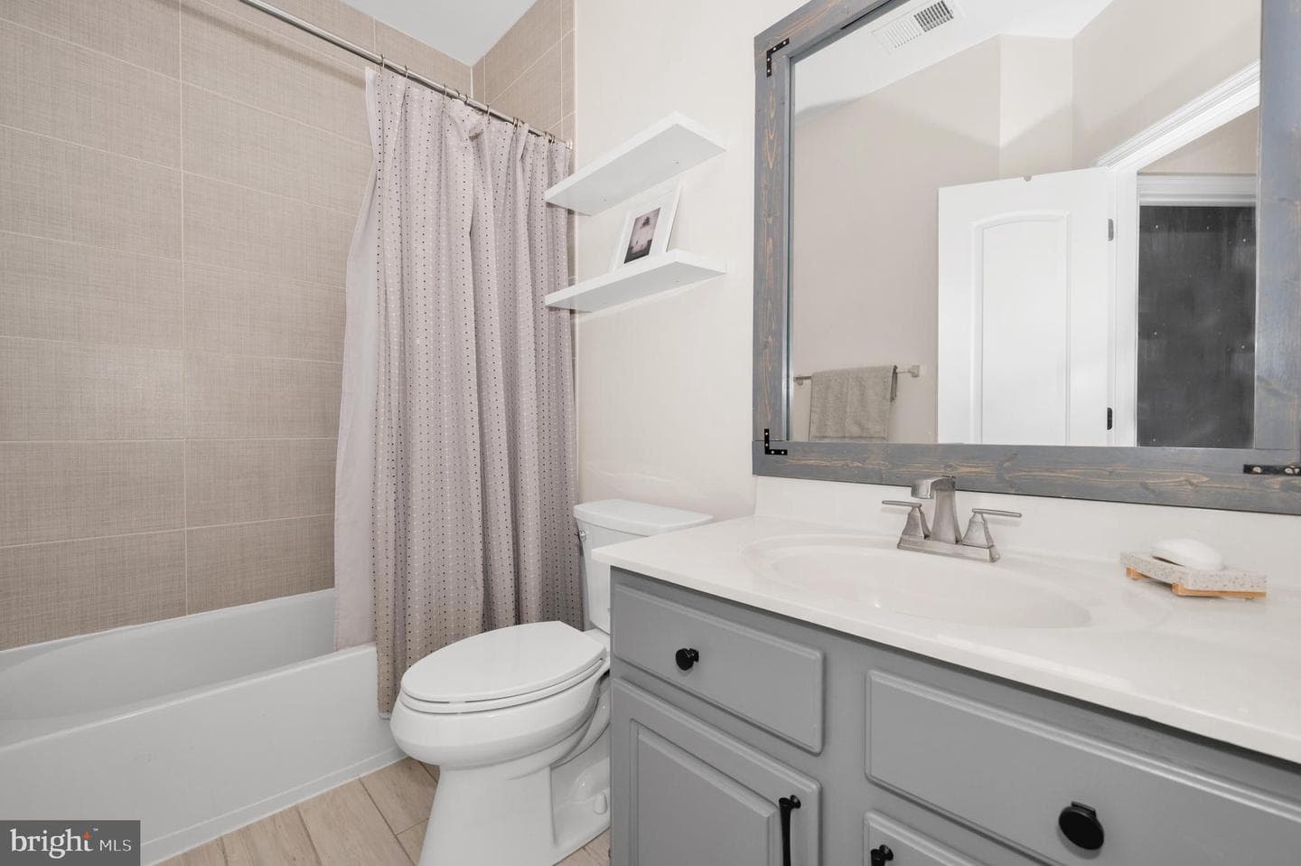 1023 Gaither Road photo 12