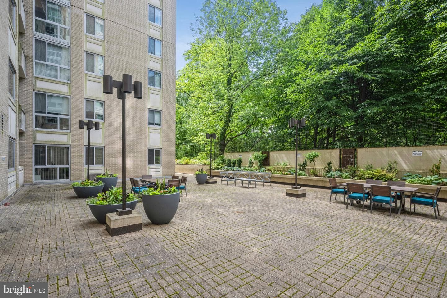 4601 N Park Avenue #1401-A photo 32
