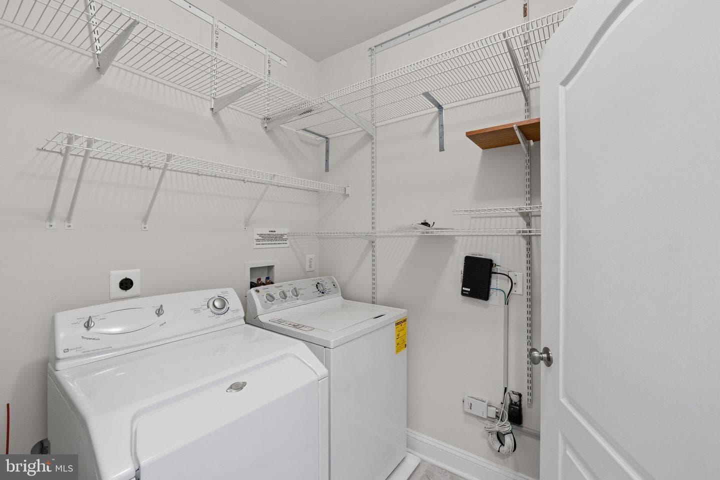 501 King Farm Blvd #304 photo 24