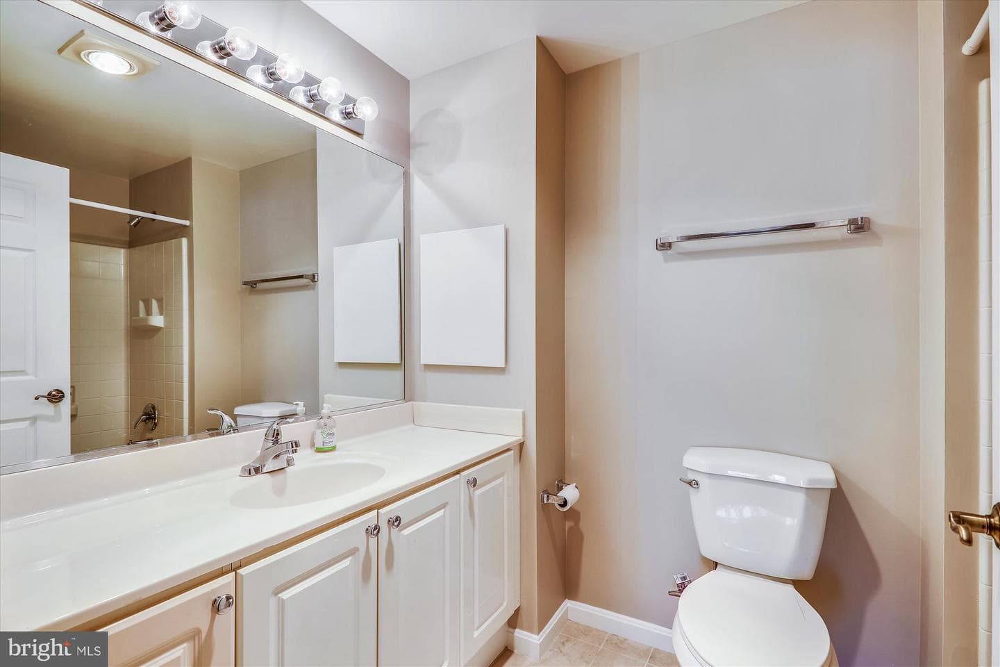2900 N Leisure World Boulevard #406 photo 26