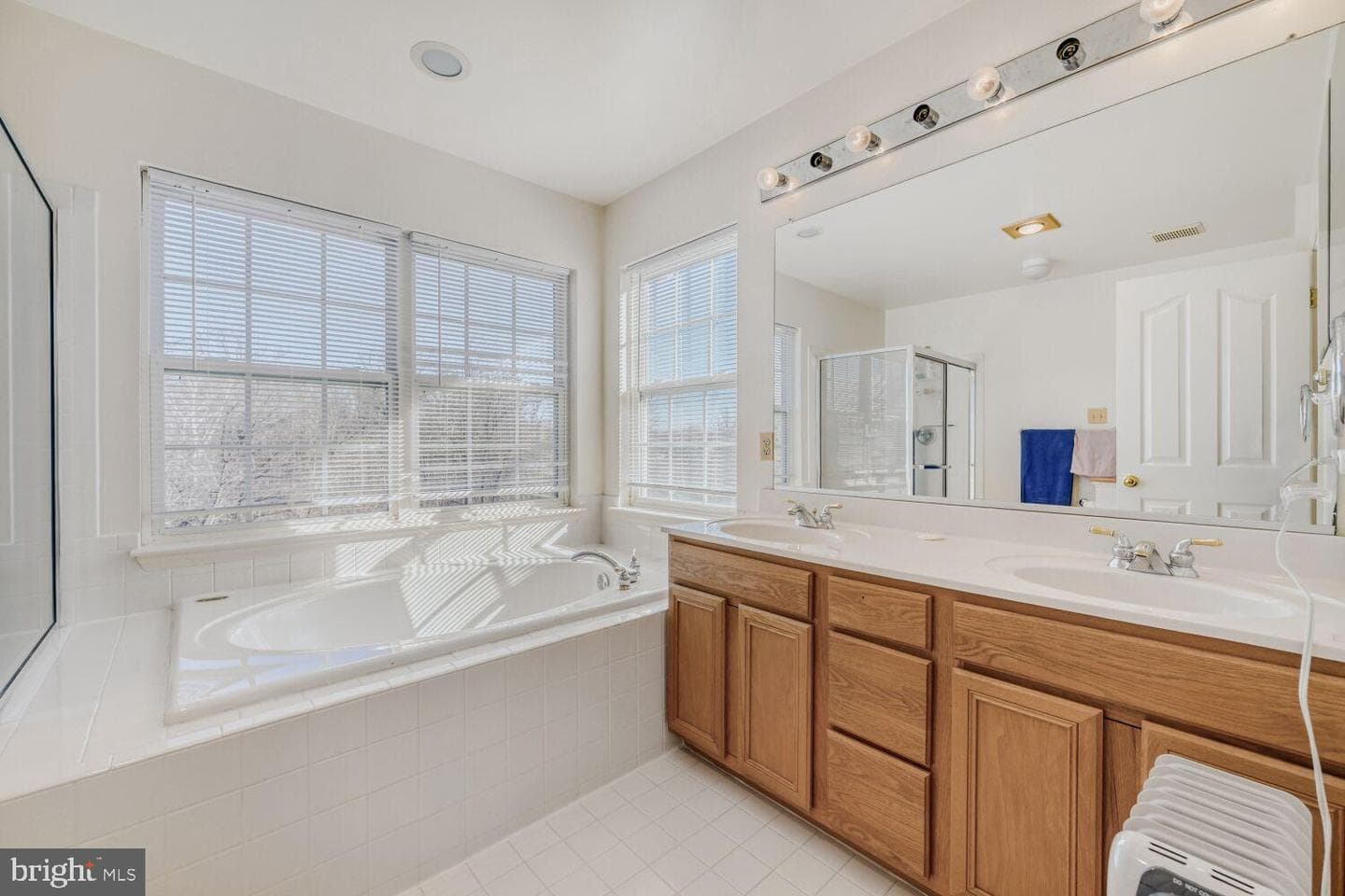 22801 Timber Creek Lane photo 20