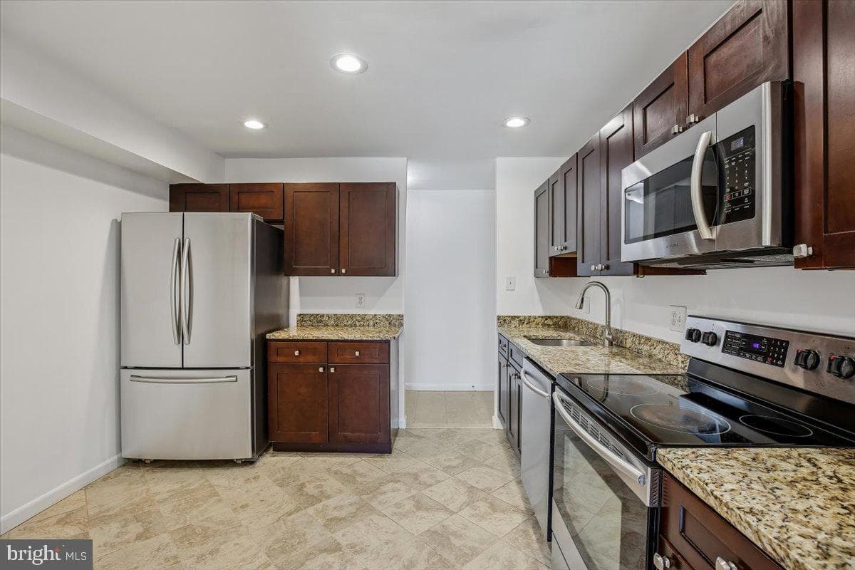 11423 Commonwealth Drive #303 photo 12