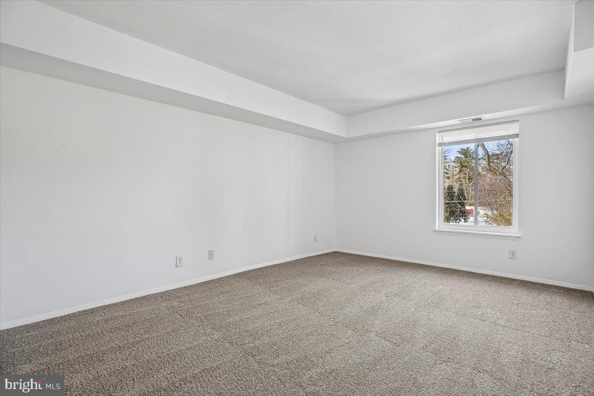 11423 Commonwealth Drive #303 photo 18
