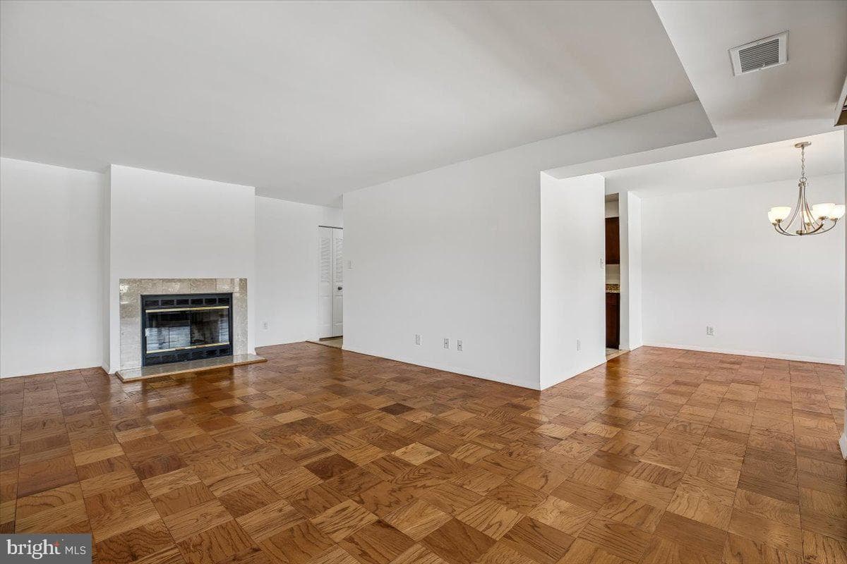 11423 Commonwealth Drive #303 photo 8