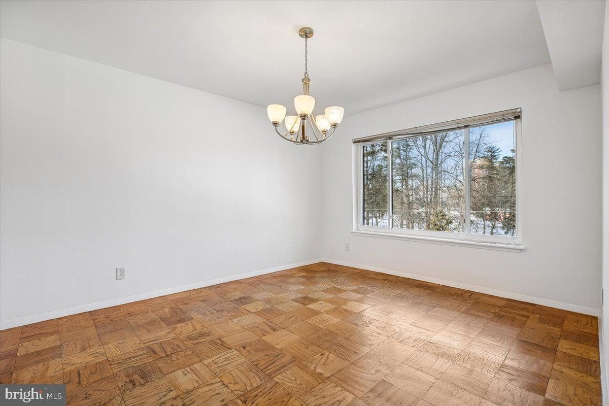 11423 Commonwealth Drive #303 photo 9
