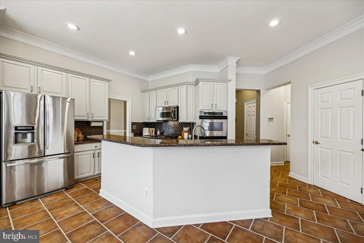 304 Summer Garden Way photo 19